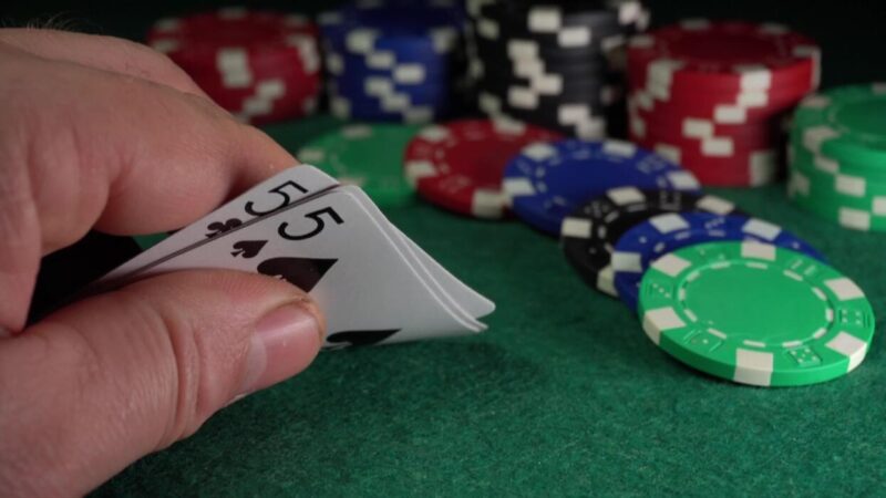 The Psychology of Strategy in Skill-Based Card Games